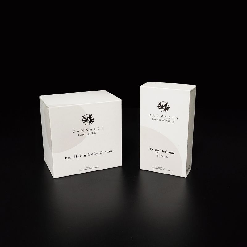 Gullfolie logo stiv parfyme gaveeske med eva skumbrett og premium finish hp017